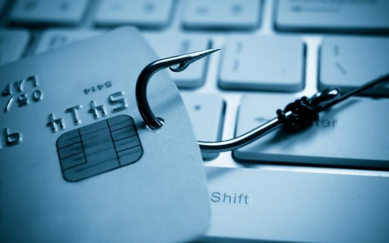 Phishing on Credit Card Smishing Phishing